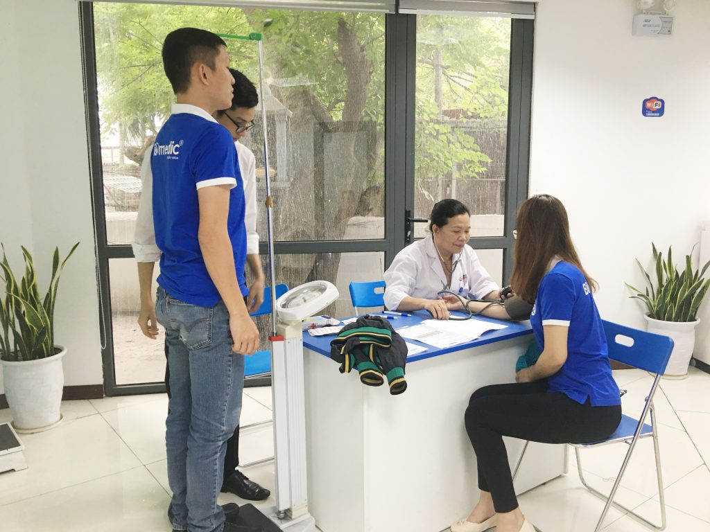 CBNV Biomedic tham gia khám sức khỏe định kì 2019